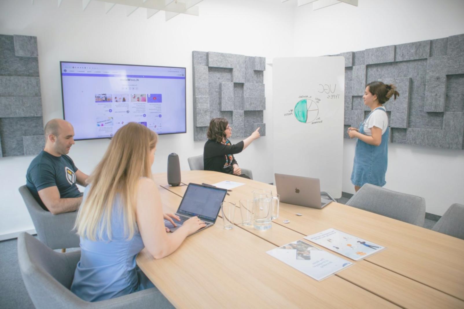 Session de travail sur l'analyse de données budgétaires